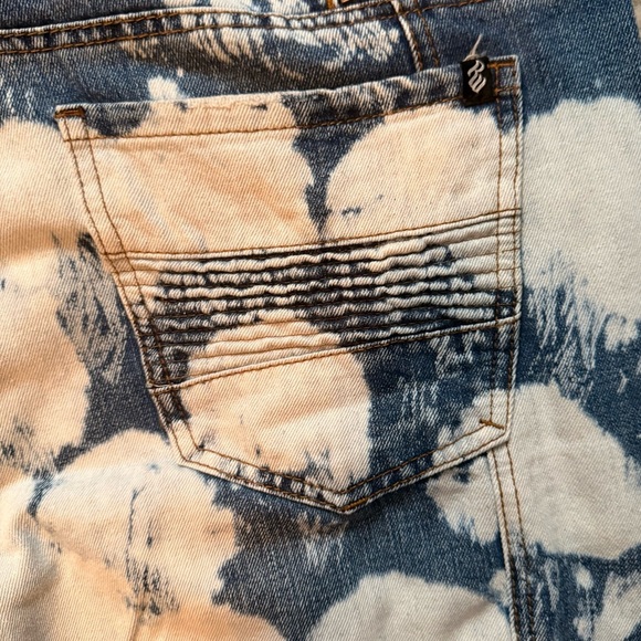 Rocawear Mens Classic Straight Leg Jeans with Artistic Bleach Pattern Tag Sz 44 - Picture 8 of 15